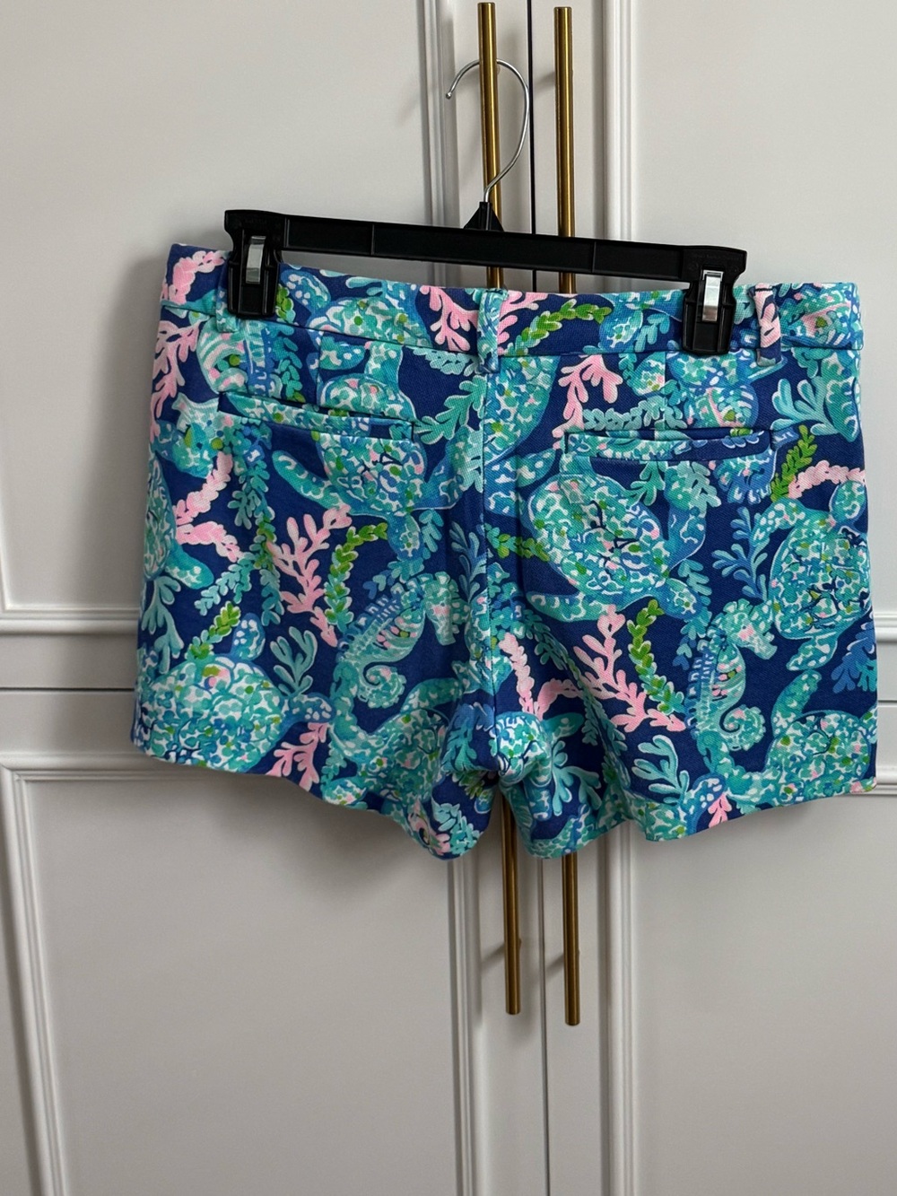Lilly Pulitzer Turtle Villa Print Shorts - Picture 2 of 3
